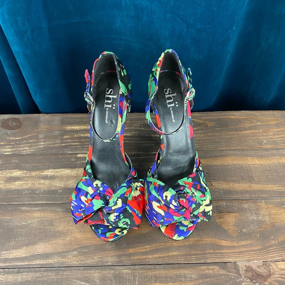 Shi by Journeys Floral Platform Stiletto Shoes - Picture 4 of 9